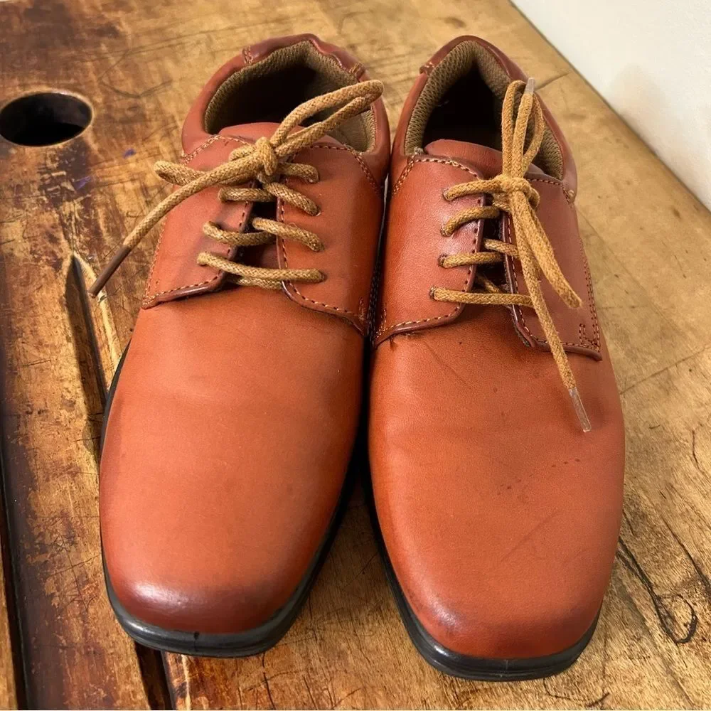 Stafford light brown dress shoes, boys sz 3, GUC